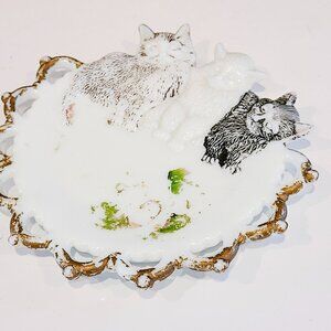 Vintage Milk Glass Kittens on Hanging Plate